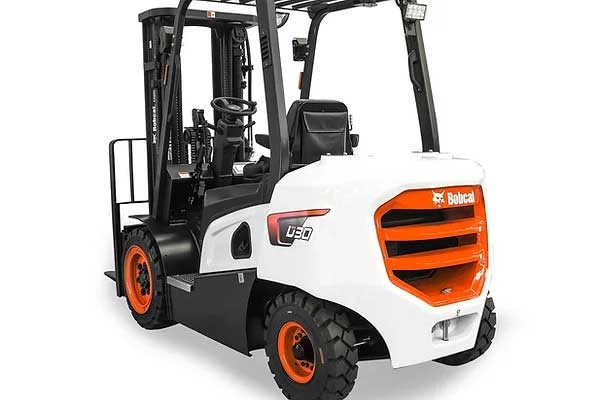 bobcat-d30nxp-xe-nang-dau-3-tan-4