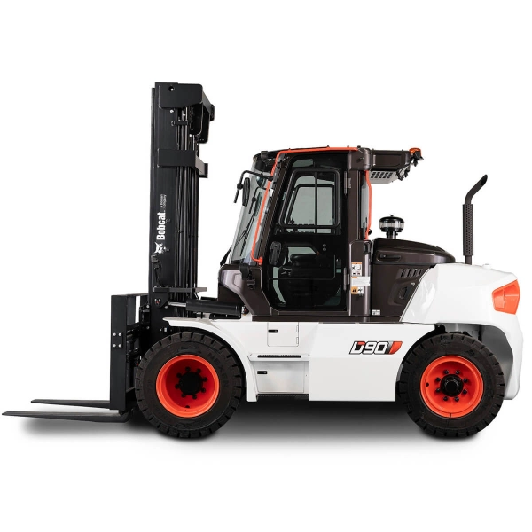 bobcat-d90s-9-2024-xe-nang-dau-9-tan-1