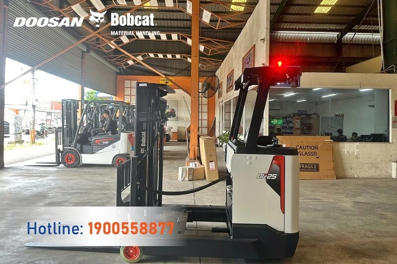 202504-tong-hop-ton-kho-xe-nang-bobcat-tst-corp